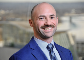 LITIGATION ATTORNEY JOINS   MAJOR FIRM AS PARTNER